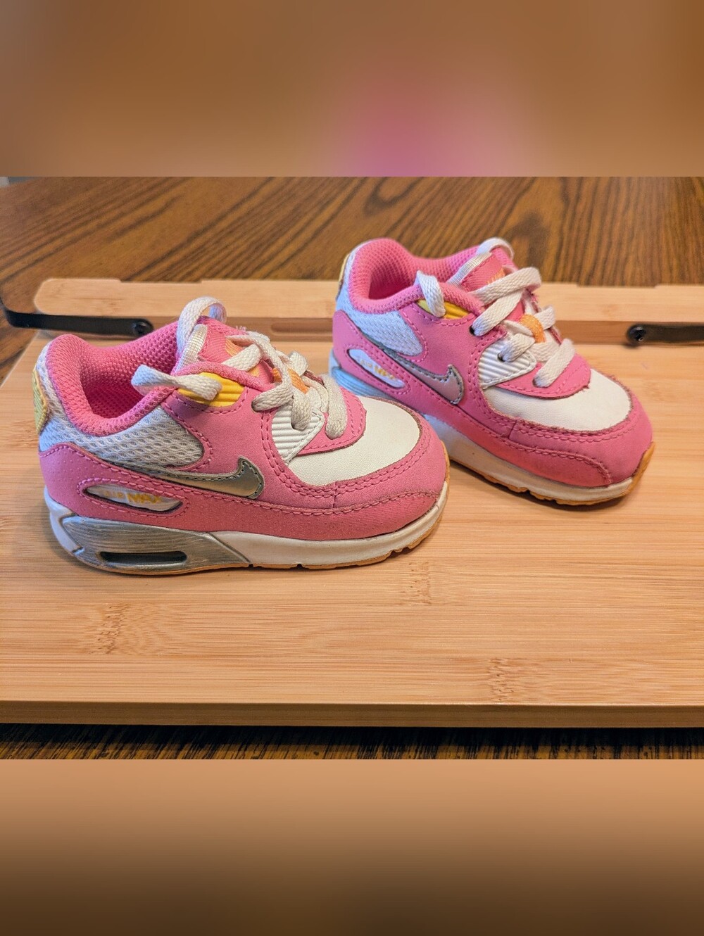 Nike Air Max Toddler Girl Sz 4C Athletic Shoes Sneakers